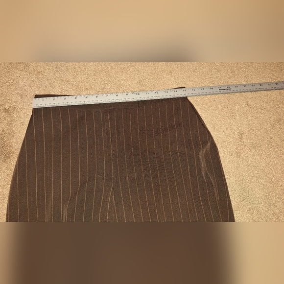 CATO / BROWN PINSTRIPE WOMEN'S PANTS SUIT / SIZE 10/12 - Picture 11 of 14